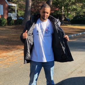 Meet your Posher, Dominique